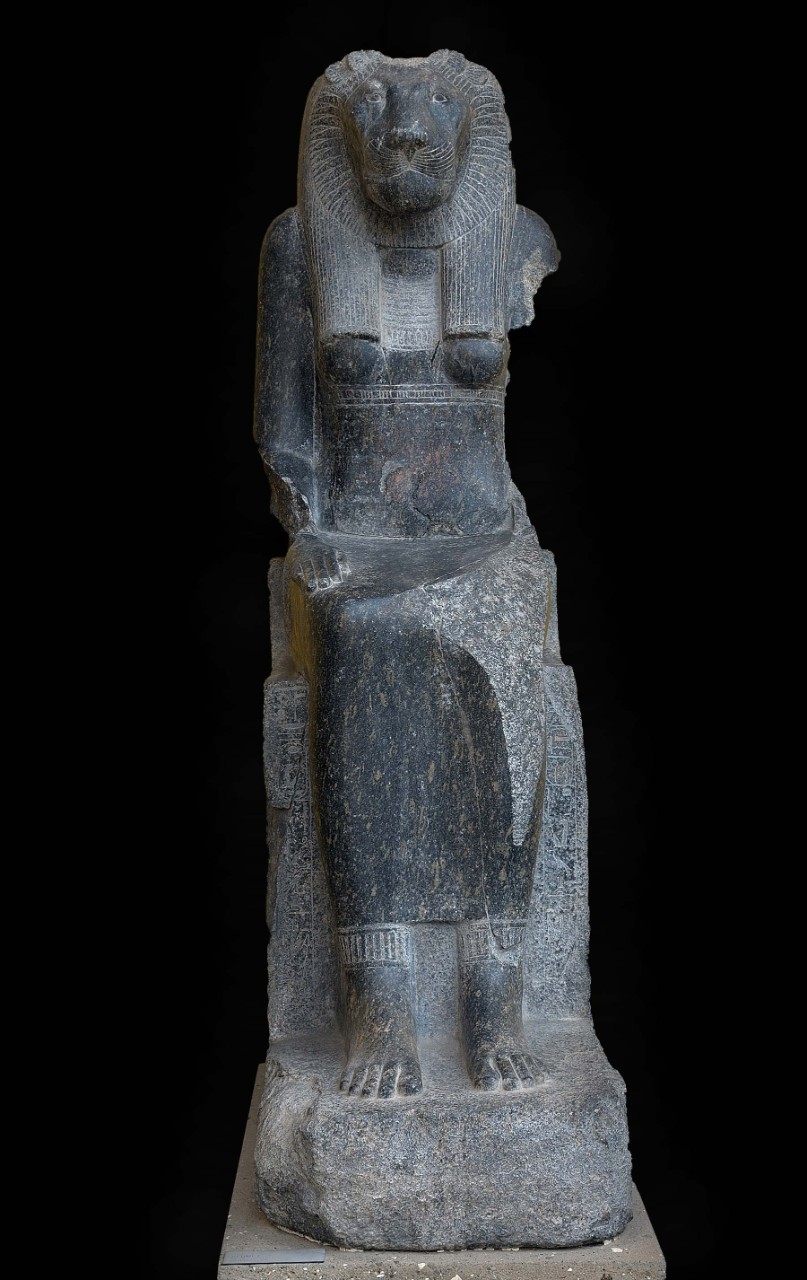 Statue of the Lioness Goddess Sekhmet – Paws of Time: Cats in Ancient ...